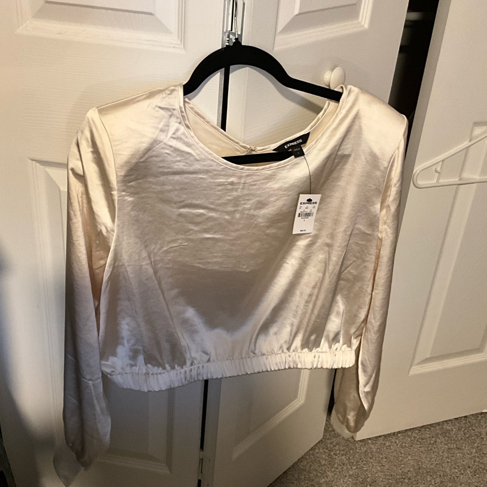 Express cream silky crop top new